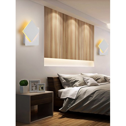 LED Wandlampe 360 Grad drehbare Wandleuchte Aluminium Wandspot für Treppen Wohnzimmer Schlafzimmer Balkon Hotel 5W 550 LM Warmweiß 3000K eckig weiß 10 x 10 x 5 CM [Energieklasse A+]