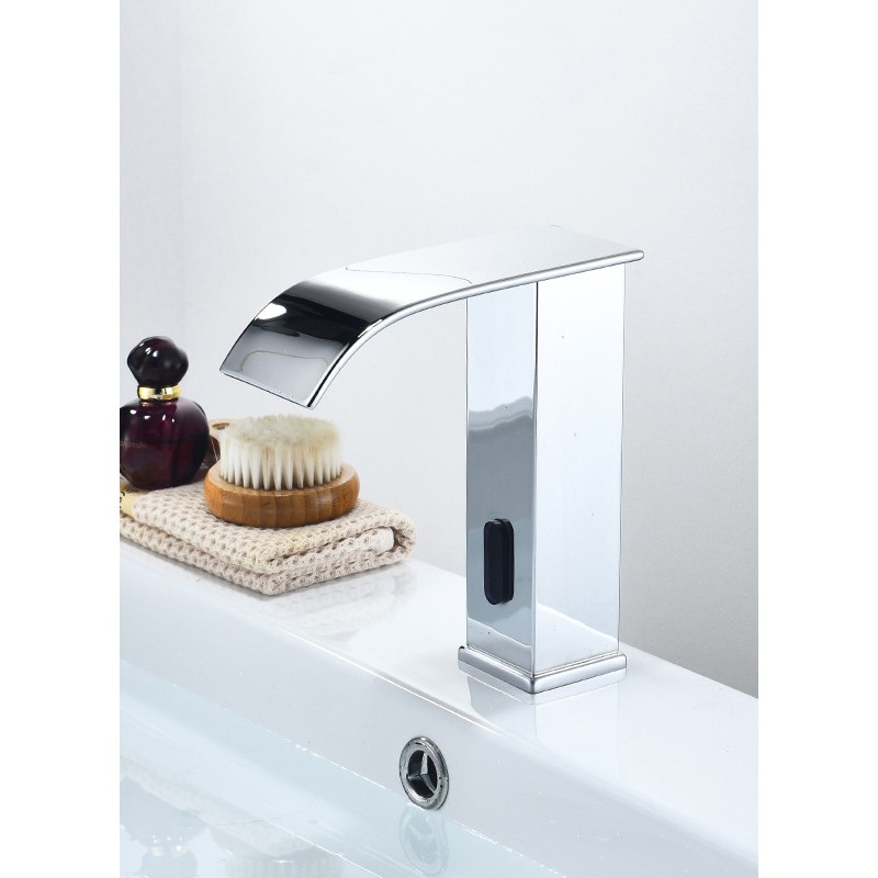 Aquafaucet Wasserfall Auslauf Waschbeckenarmatur – Single Griff, Hochwertige Orb öl-eingeriebene Bronze, Mit Zugstangenablauf